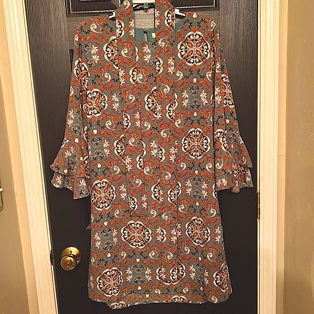 Beautiful Patterned Shift Dress with Bell Sleeves & Belt